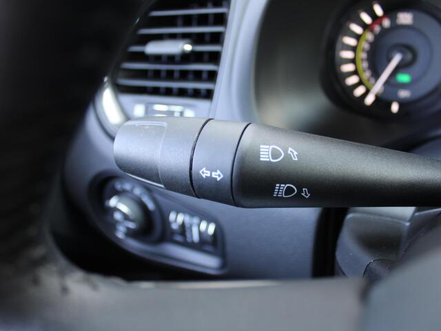 Jeep RENEGADE 4xe 240 Plug-in Hybrid Electric Limited | 19" LM | Cruise | Navi |