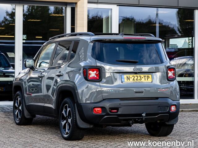 Jeep RENEGADE 4xE 240pk 4x4 Autom. PHEV Trailhawk CLIMATE C. / PANO / CRUISE C.