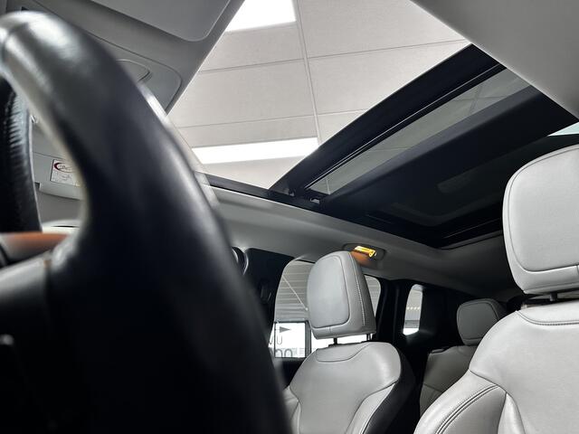 Jeep RENEGADE 1.0T Freedom/ DEALER ONDERHOUDEN/ Open-Panodak/ Trekhaak/ LED Koplampen/ Stoel+Stuurverw./ Grootlichtass./ Keyless/ DAB+/ Apple+Android/ LEDER/ Clima/ Navi/ Cruise/ Bluetooth/ Multi.LEDER.Stuur/ Elek.Pakke