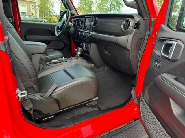 Jeep WRANGLER Unlimited Sahara 4WD LEDER LED