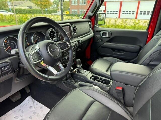 Jeep WRANGLER Unlimited Sahara 4WD LEDER LED