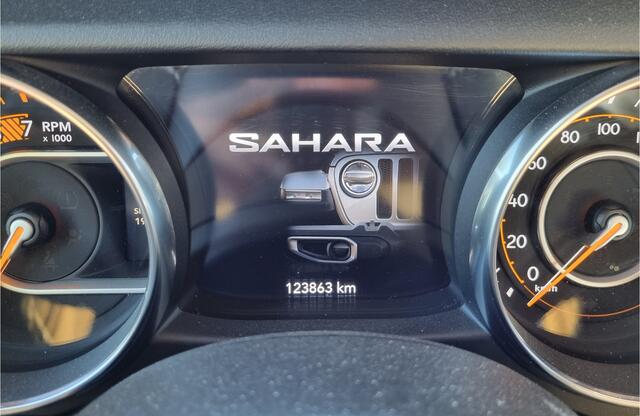 Jeep WRANGLER 2.0T Sahara VAN, Origineel NL, Leder, Keyless, Kahn, Stoel & Stuurverwarming, Trekhaak, Carplay, Full LED, Camera.