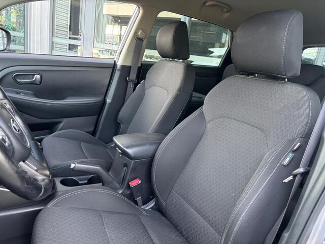 KIA CARENS 1.6 GDI DYN.PLUSL. 7PERSOON NAVI AIRCO LMV PDC-CAMERA