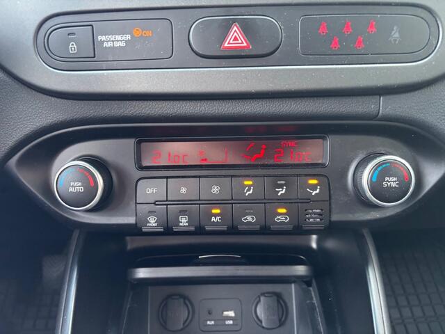 KIA CARENS 1.6 GDI DYN.PLUSL. 7PERSOON NAVI AIRCO LMV PDC-CAMERA