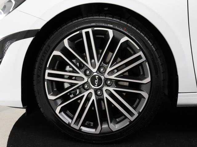 KIA CEE D Ceed Sportswagon 1.5 T-GDi GT-PlusLine | Panoramadak | 18 Inch Lichtmetalen velgen | Adaptive Cruise Control | NIEUW !! Uit voorraad leverbaar!