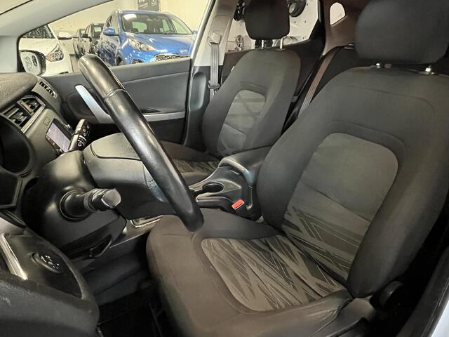 KIA CEE D cee'd 1.6 GDI First Edition 17" Privacy Glass, mooie luxe auto