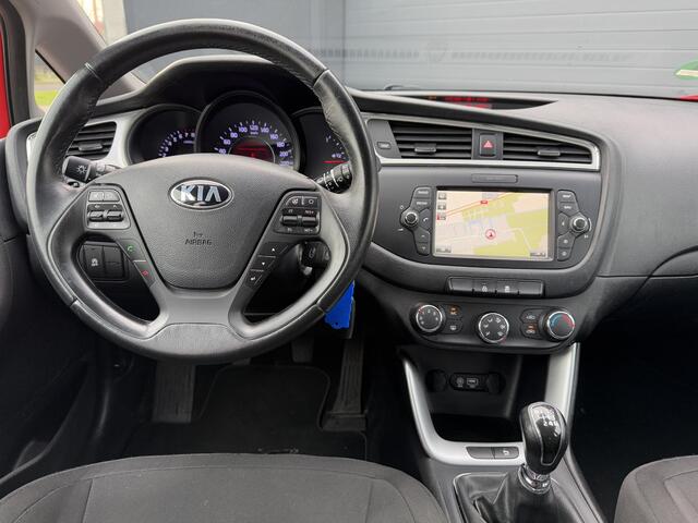 KIA CEE D cee'd 1.0 T-GDi First Edition 2e Eigenaar,Navi,Airco,Cruise,Camera,Trekhaak,LM Velgen,NL Auto,N.A.P,APK Tot 05-2025