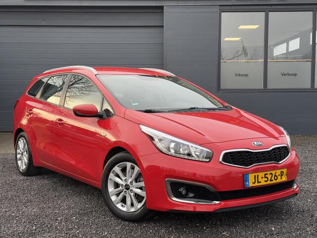 KIA CEE D cee'd 1.0 T-GDi First Edition 2e Eigenaar,Navi,Airco,Cruise,Camera,Trekhaak,LM Velgen,NL Auto,N.A.P,APK Tot 05-2025