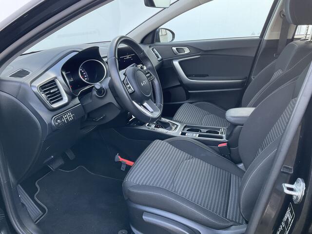 KIA CEE D Ceed Sportswagon 1.5 T-GDi 160pk Automaat DynamicLine Nav/Cam Led Carplay Voll.Onderhouden!