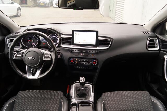 KIA CEE D SW 1.6 CRDi DynamicPlusline -NAVI-ECC-CAM-