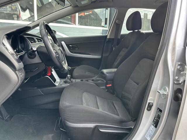 KIA CEE D 1.0 T-GDi First Ed. Navi Led Ecc Pdc Achteruitrijcamera