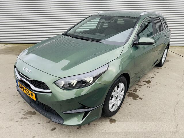 KIA CEE D Ceed Sportswagon 1.5 T-GDi DynamicPlusLine Demo auto ! Kmstand kan iets variëren!