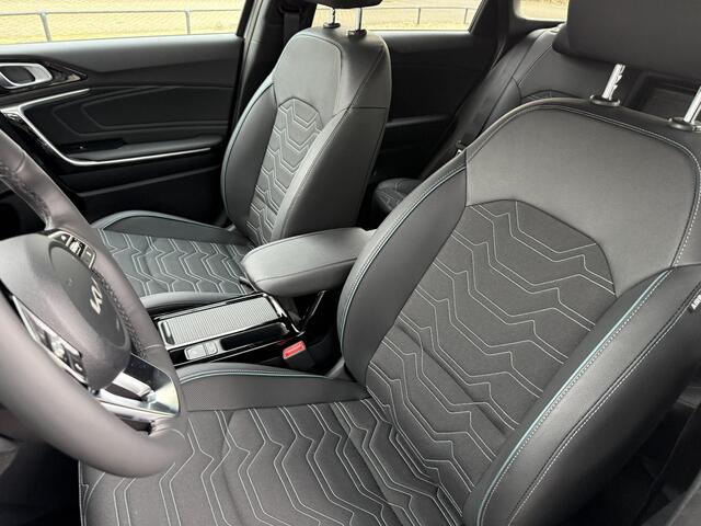 KIA CEE D Ceed Sportswagon 1.0 T-GDi MHEV Design Edition Navi+DAB+BT+Camera PDC V+A Stoel/Stuurverw. ECC-Airco Keyless 16"LMV Privacy Glass Tot 10Jr. Kia-Garantie