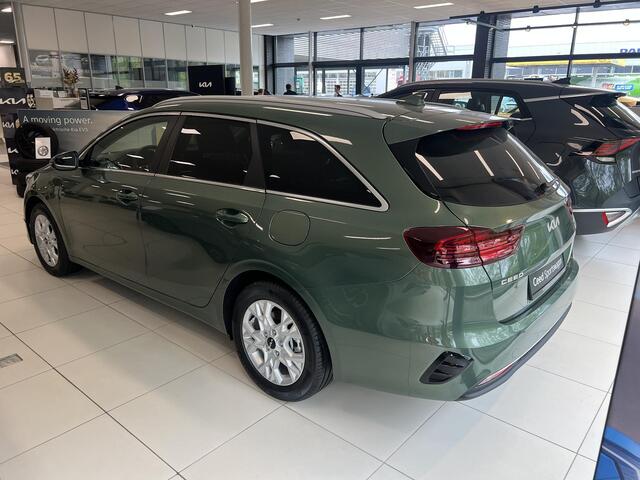 KIA CEE D Ceed Sportswagon 1.5 T-GDi DynamicPlusLine ,Geregistreerde voorraad auto, Geheel nieuw, Direct leverbaar.