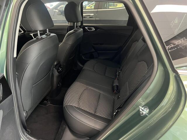 KIA CEE D Ceed Sportswagon 1.5 T-GDi DynamicPlusLine ,Geregistreerde voorraad auto, Geheel nieuw, Direct leverbaar.