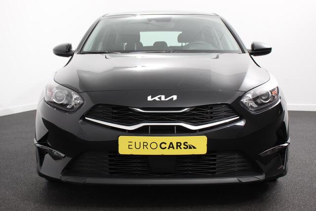 KIA CEE D Ceed 1.0 T-GDi Comfort | Navigatie | Apple Carplay/ Android Auto | Airco | Dab | Camera | Stoelverwarming | Lichtmetalen Velgen
