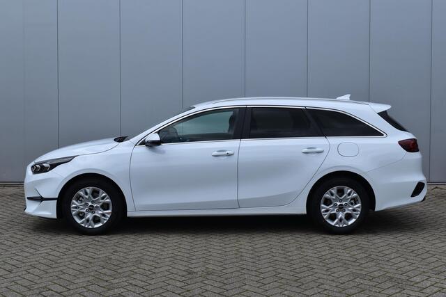 KIA CEE D Ceed SW PE 1.5 T-GDi MHEV DynamicPlusLine Automaat | Navigatie | Adaptieve cruise control | Elektrisch bedienbare achterklep