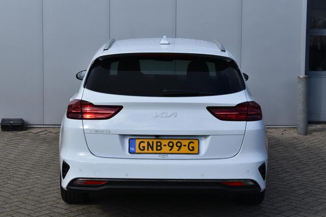 KIA CEE D Ceed SW PE 1.5 T-GDi MHEV DynamicPlusLine Automaat | Navigatie | Adaptieve cruise control | Elektrisch bedienbare achterklep