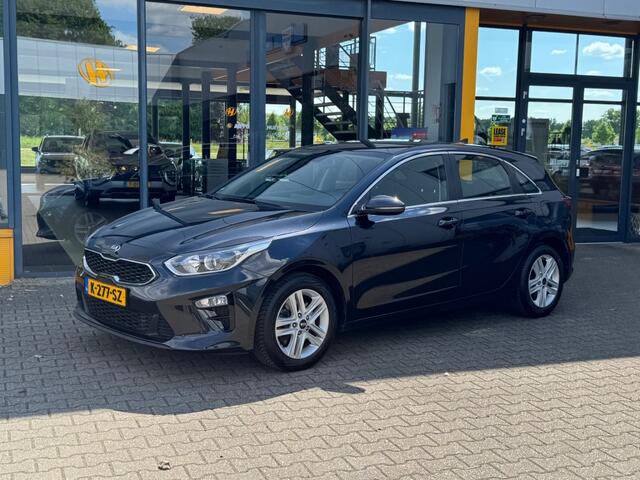 KIA CEE D 1.0 T-GDI DynamicLine - camera - navi - climate control