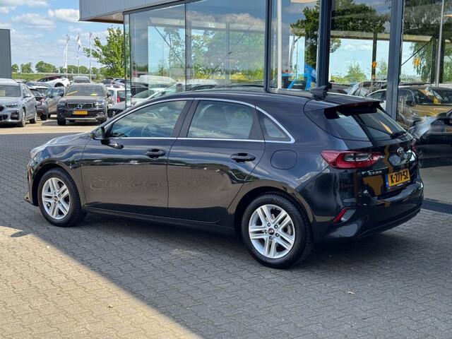 KIA CEE D 1.0 T-GDI DynamicLine - camera - navi - climate control