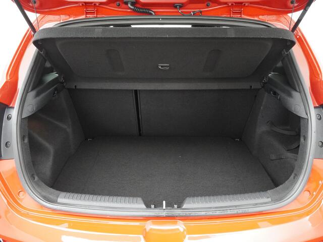 KIA CEE D cee'd 1.0 T-GDi GT-Line | Navigatie | Airco | Trekhaak| Parkeersensoren Achter + Camera |