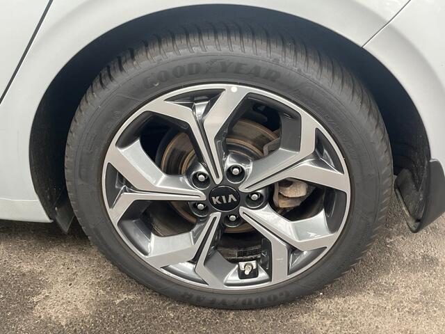 KIA CEE D Ceed 1.4 T-GDi AUTOMAAT! Camera! Apk 1-2027! Zondag OPEN!