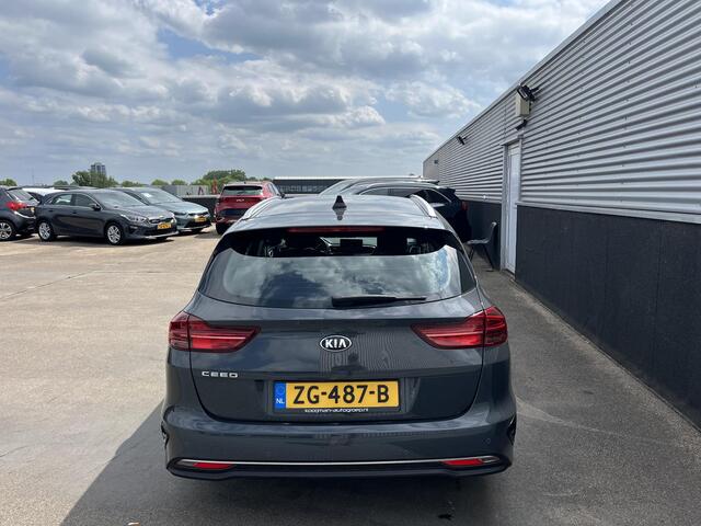KIA CEE D Ceed Sportswagon 1.0 T-GDi DynamicLine Navigatie, Achteruitrijcamera, Parkeersensoren, Cruise control, Climate control, Dealeronderhouden, BTW-auto