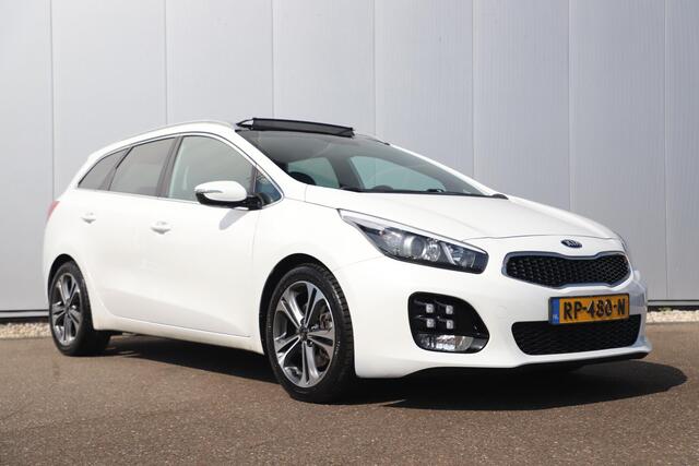 KIA CEE D cee'd Sportswagon 1.0 T-GDi GT-Line Summer Edition Panoramadak Navigatie Carplay Android 17 inch LMV Stuur & Stoelverwarming Achteruitrijcamera