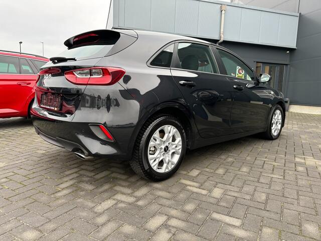 KIA CEE D 1.0T-GDi Comfortline Camera Apple Carplay stoelverw.