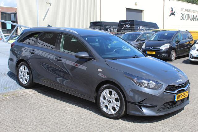 KIA CEE D Ceed Sportswagon 1.0 T-GDi Dynamicplusline/Climate control/Cruise control/Lane assist/Achteruitrijcamera/Apple carplay/Stoelverwarming/Stuurverwarming/DAB/LED koplampen/16'' Lichtmetalen velgen.
