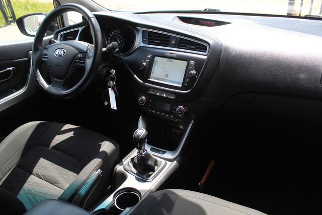 KIA CEE D cee'd Sportswagon 1.0 T-GDi Design Edition Navigatie/Climate control/Cruise control/Achteruitrijcamera/Apple carplay/Multifunctioneel stuurwiel/LED koplampen/16'' Lichtmetalen velgen.