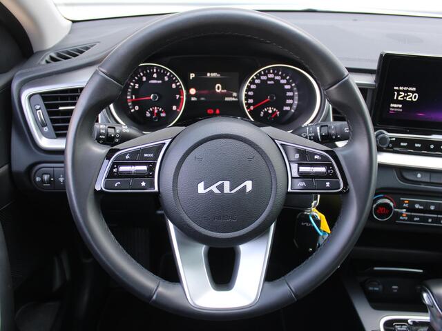 KIA CEE D Ceed Sportswagon 1.5 T-GDi DynamicLine | Airco | Cruise | Camera | Navi | 16" LM | LED | PDC |