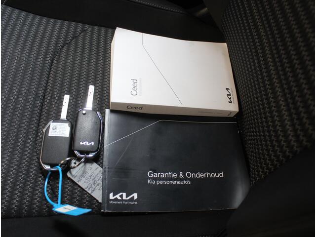 KIA CEE D Ceed Sportswagon 1.5 T-GDi DynamicLine CLIMATE | CARPLAY | CAMERA | ADAPCRUISE | LED | DAB | NAVI | LMV