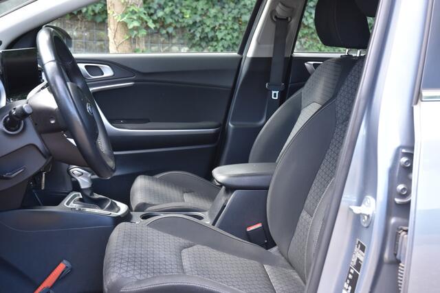 KIA CEE D Ceed Sportswagon 1.0 T-GDi DynamicLine | HYBRIDE | AUTOMAAT | CARPLAY | CAMERA