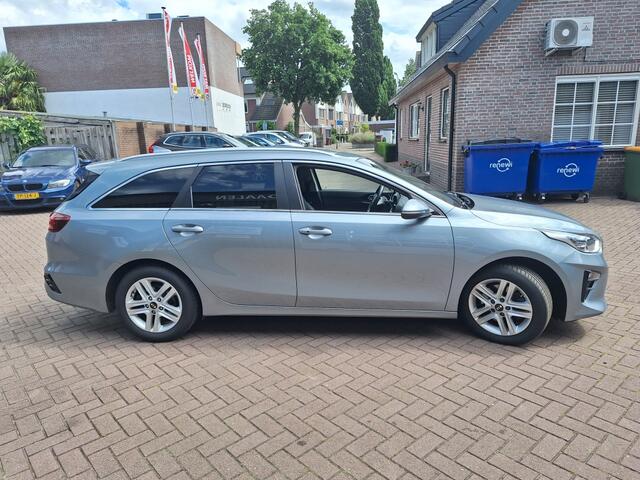 KIA CEE D 1.0 T-GDi Dyn.PlusL.