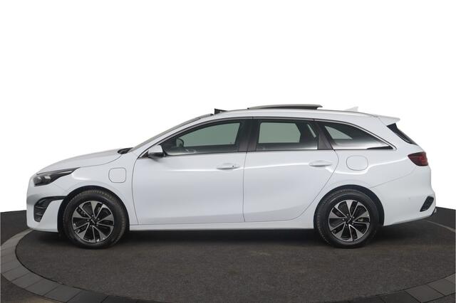 KIA CEE D Ceed Sportswagon 1.6 GDI PHEV DynamicPlusLine Edition - Rijklaar - Schuif / panoramadak - Adaptive cruise control - Stoel en stuurverwarming