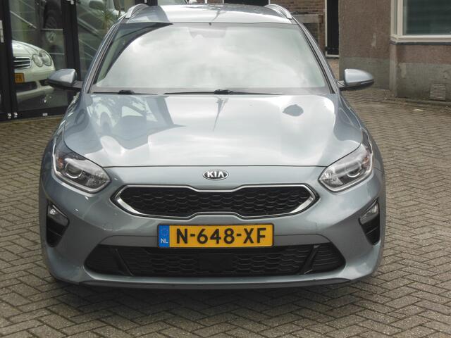 KIA CEE D Ceed Sportswagon 1.0 T-GDi DynamicPlusLine Staat in De Krim