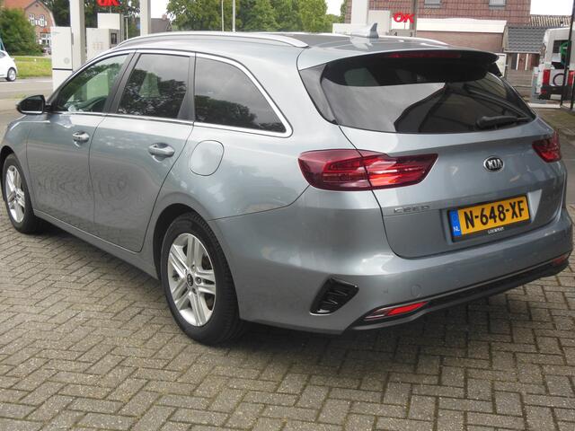 KIA CEE D Ceed Sportswagon 1.0 T-GDi DynamicPlusLine Staat in De Krim