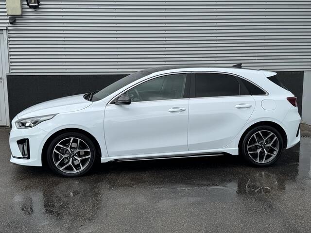 KIA CEE D Ceed 1.0 T-GDi GT-Line Schuif/kanteldak, Stoel- & Stuurwiel verwarmd, NL-auto, Navigatie, Achteruitrijcamera, Smart Key, Climate control