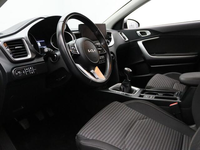 KIA CEE D Ceed Sportswagon 160pk T-GDi DynamicLine Camera | Adapt. Cruise | Navi | Parkeersens. achter | Trekhaak