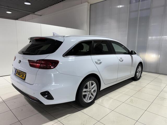 KIA CEE D Ceed Sportswagon 1.4 T-GDi DynamicPlusLine Apple Carplay/Android Auto, stoel en stuur verwarming, Navigatie, Camera.