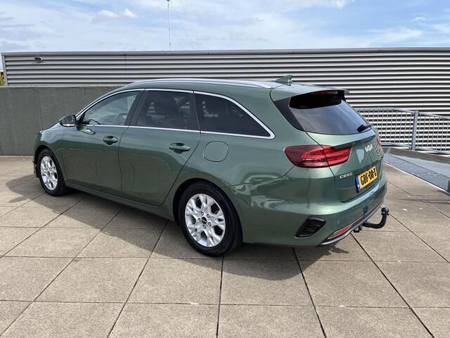 KIA CEE D Ceed Sportswagon 1.5 T-GDi DynamicPlusLine AUTOMAAT KEYLES ENTRY | STUUR/STOEL VERWARMING | NAVIGATIE