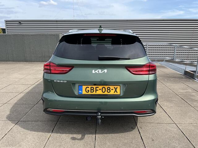 KIA CEE D Ceed Sportswagon 1.5 T-GDi DynamicPlusLine AUTOMAAT KEYLES ENTRY | STUUR/STOEL VERWARMING | NAVIGATIE