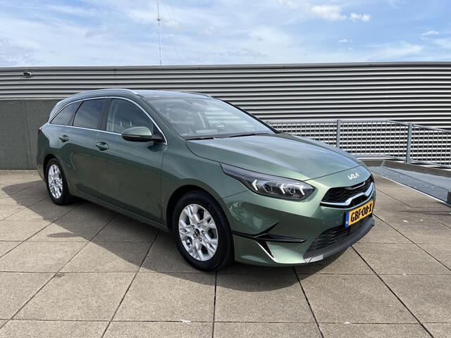 KIA CEE D Ceed Sportswagon 1.5 T-GDi DynamicPlusLine AUTOMAAT KEYLES ENTRY | STUUR/STOEL VERWARMING | NAVIGATIE