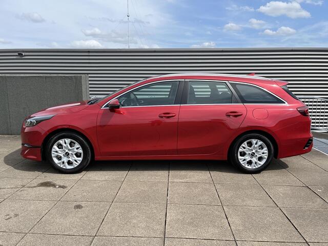 KIA CEE D Ceed Sportswagon 1.5 T-GDi DynamicLine 6-BAK TREKHAAK | NAVIGATIE | ACHTERUITRIJCAMERA