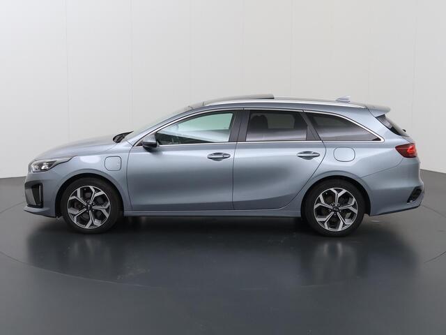 KIA CEE D Ceed Sportswagon 1.6 GDI PHEV ExecutiveLine | Panoramadak | Elekt. Stoelverstelling met geheugen | Stoelventilatie | Stoel/Stuurwielverwarming |