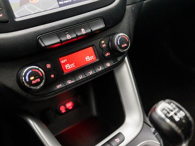 KIA CEE D cee'd Sportswagon 1.0 T-GDi Sport (APPLE CARPLAY, NAVIGATIE, CLIMATE, CAMERA, SPORTSTOELEN, GETINT GLAS, PARKEERSENSOREN, CRUISE, NIEUWSTAAT)