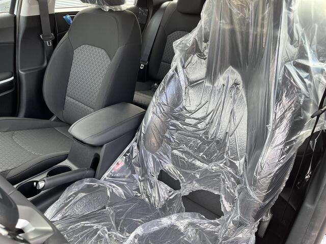 KIA CEE D Ceed 1.0 T-GDi ComfortLine 6-Bak NIEUW!!! | NAVIGATIE | ACHTERUITRIJCAMERA | LMV