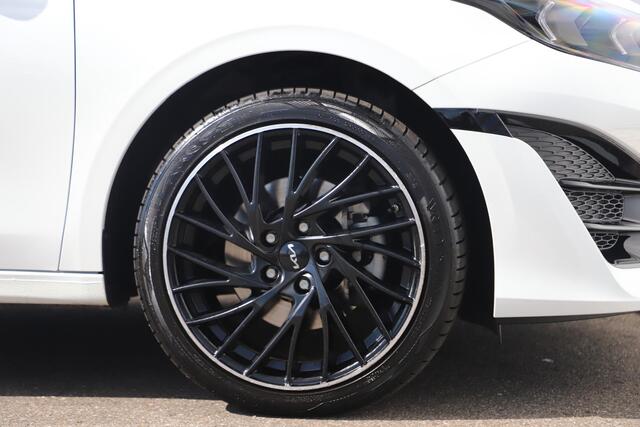 KIA CEE D Ceed Sportswagon 1.6 GDI PHEV DynamicPlusLine 18 inch LMV Navigatie Carplay Android Achteruitrijcamera Stuur & Stoelverwarming