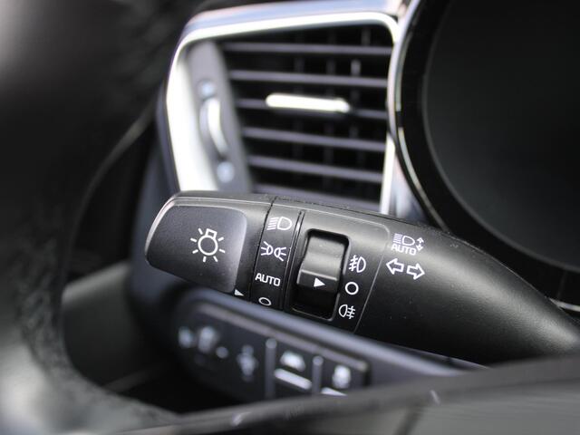 KIA CEE D Ceed Sportswagon 1.0 T-GDi DynamicPlusLine | Stoel- & stuurverwarming | Camera | LED | Navi | Elek. achterklep |